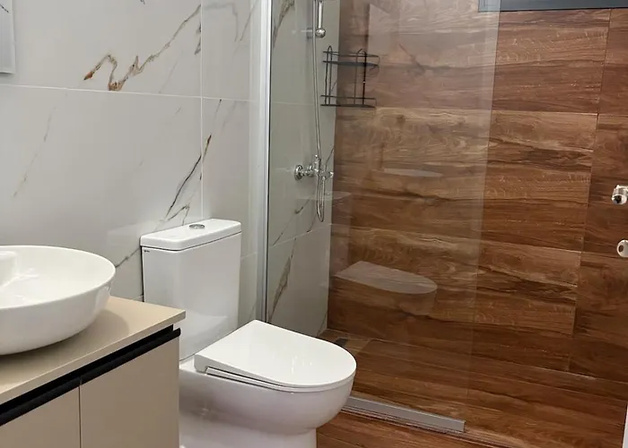 Peaceful City Escape Villa